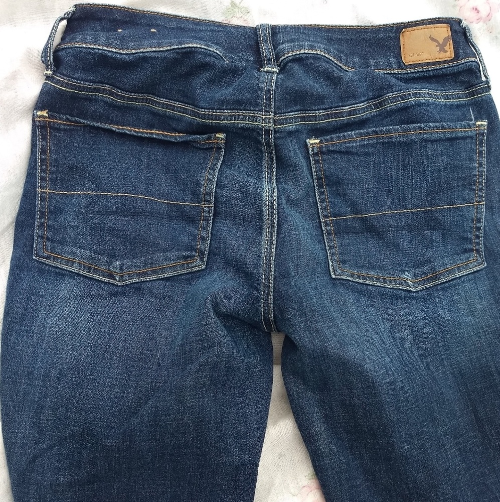 American Eagle short